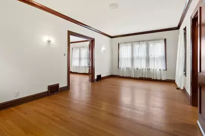 6833 Rosewood Avenue, Hammond, IN 46324 - Photo 9