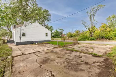 2301 Delaware Street, Gary, IN 46407 - Photo 27