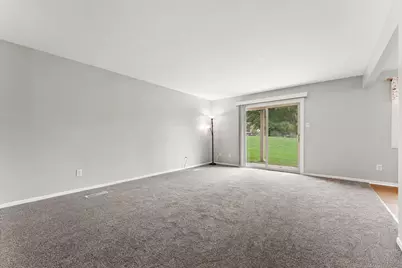 953 Millpond Road N, Valparaiso, IN 46385 - Photo 3