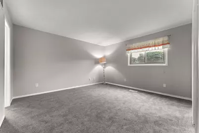 953 Millpond Road N, Valparaiso, IN 46385 - Photo 11