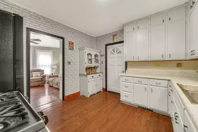 1807 E Lincolnway, La Porte, IN 46350 - Photo 3