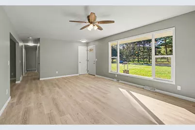 383 E 1050 N, Chesterton, IN 46304 - Photo 5