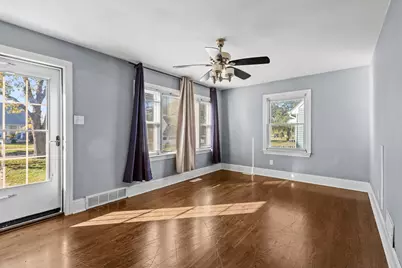 5507 Wegg Avenue, East Chicago, IN 46312 - Photo 5