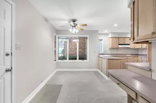 3519 Bob White Cir, Valparaiso, IN 46383 - Photo 9