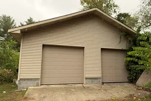 412 Broadway St, Michigan City, IN 46360 - Photo 5
