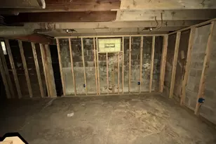412 Broadway St, Michigan City, IN 46360 - Photo 25