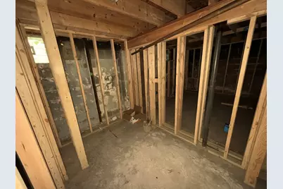 412 Broadway Street, Michigan City, IN 46360 - Photo 29