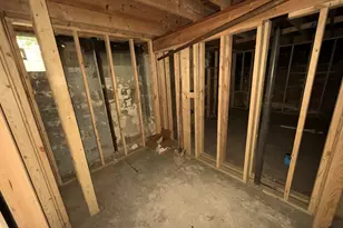 412 Broadway St, Michigan City, IN 46360 - Photo 29