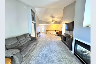 1467 Lakewood Lane #3, Schererville, IN 46375 - Photo 5