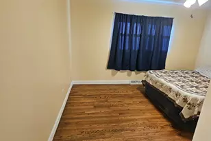 1123 N Wood St, Griffith, IN 46319 - Photo 9