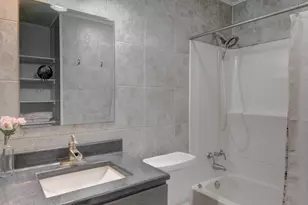 766 Devonshire Rd, Valparaiso, IN 46385 - Photo 23
