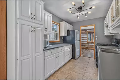 205 E 9th Street, La Porte, IN 46350 - Photo 7