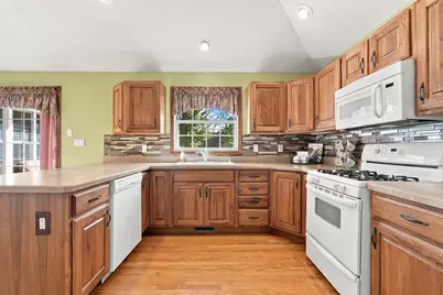 1424 Edgewater Road, Crown Point, IN 46307 - Photo 9