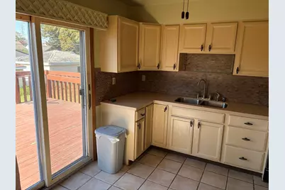 6536 Marshall Avenue, Hammond, IN 46323 - Photo 7