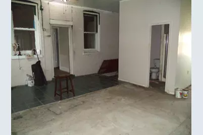 401 E Chicago Avenue, East Chicago, IN 46312 - Photo 11