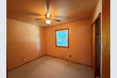 10004 Erie Place, Highland, IN 46322 - Photo 11