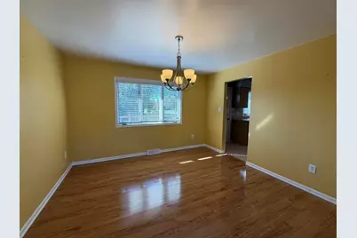 1215 Sunnyslope Drive, Crown Point, IN 46307 - Photo 5