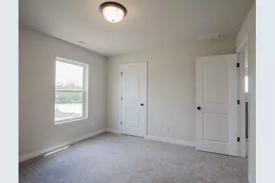 1659 Trailbrook Drive, Valparaiso, IN 46385 - Photo 5
