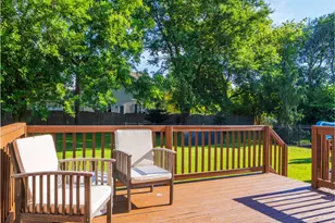 20 W Shakespeare Dr, Valparaiso, IN 46385 - Photo 29