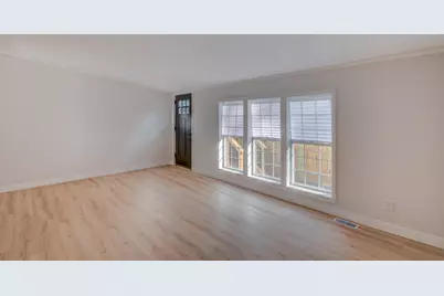 5310 5th Avenue, Valparaiso, IN 46383 - Photo 17