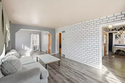 3047 E 165th Street, Hammond, IN 46323 - Photo 5