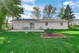 381 Greendale Dr, Valparaiso, IN 46385 - Photo 15