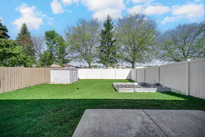 1650 Aspen Drive, Crown Point, IN 46307 - Photo 15