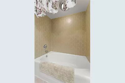 421 W Joliet Street, Crown Point, IN 46307 - Photo 17