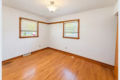 625 N Wheeler Street, Griffith, IN 46319 - Photo 5