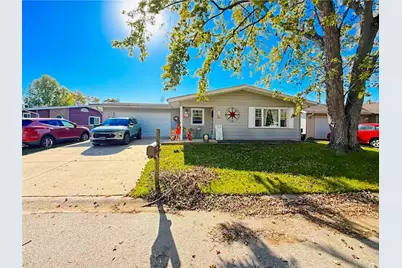 372 Riviera Circle, Valparaiso, IN 46385 - Photo 1