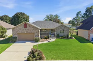 2501 Howard Castle Dr, Dyer, IN 46311 - Photo 1