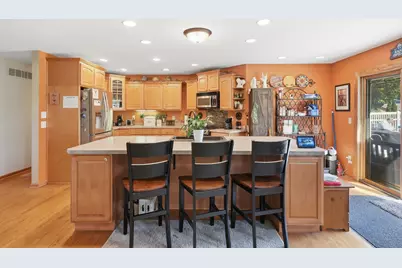 2501 Howard Castle Drive, Dyer, IN 46311 - Photo 11