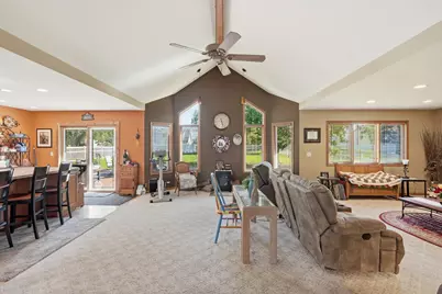 2501 Howard Castle Drive, Dyer, IN 46311 - Photo 5
