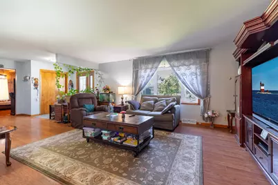 605 E 78th Place, Merrillville, IN 46410 - Photo 5