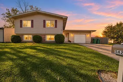 542 Riviera Road, Valparaiso, IN 46385 - Photo 1