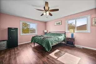 542 Riviera Rd, Valparaiso, IN 46385 - Photo 15