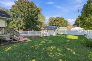 605 Institute St, Valparaiso, IN 46383 - Photo 23