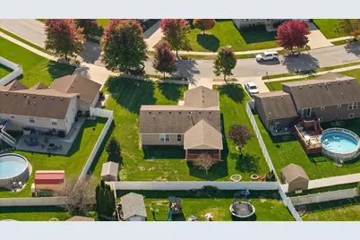 7422 Cedar Creek Circle, Portage, IN 46368 - Photo 29