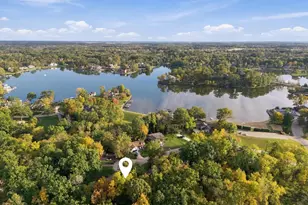 401 Shorewood Ct, Valparaiso, IN 46385 - Photo 3