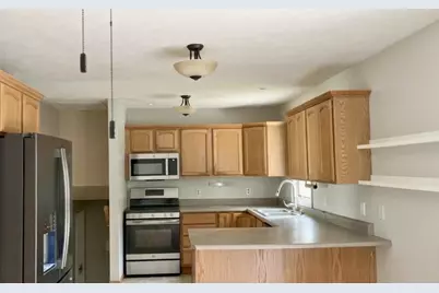 3605 E Engel Drive, Valparaiso, IN 46383 - Photo 3