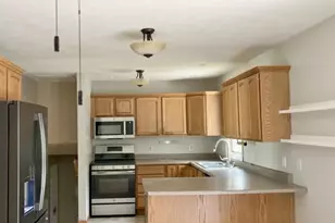 3605 E Engel Dr, Valparaiso, IN 46383 - Photo 3