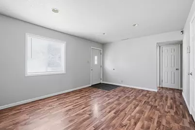 413 Dallas Street, Gary, IN 46406 - Photo 5