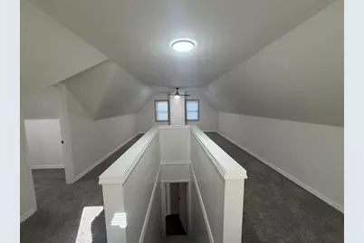 7547 Jackson Avenue, Hammond, IN 46324 - Photo 11