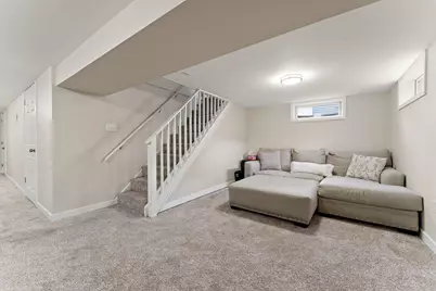 919 E Crestview Court, Crown Point, IN 46307 - Photo 19