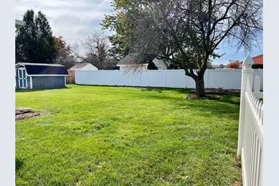 8515 Wheeler Place, Crown Point, IN 46307 - Photo 3