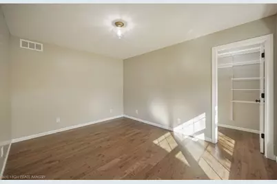 705 S Pettibone Street, Crown Point, IN 46307 - Photo 15