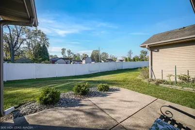 521 Cochran Drive, Crown Point, IN 46307 - Photo 15