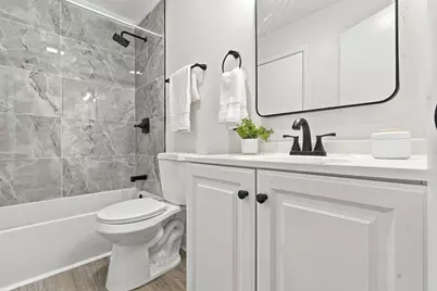 1101 E 71st Avenue, Schererville, IN 46375 - Photo 13