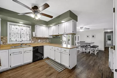 902 S Lake Park Avenue, Hobart, IN 46342 - Photo 5