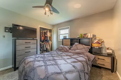3801 W 78th Avenue, Merrillville, IN 46410 - Photo 19